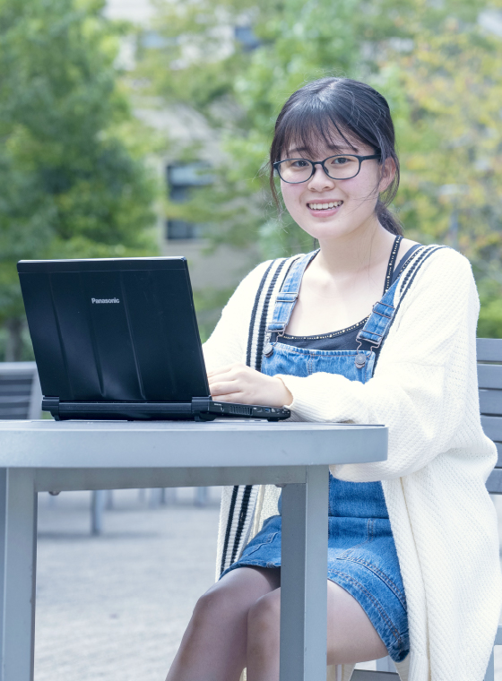 総合政策学部　国際政策学科 伊藤 美彩さん